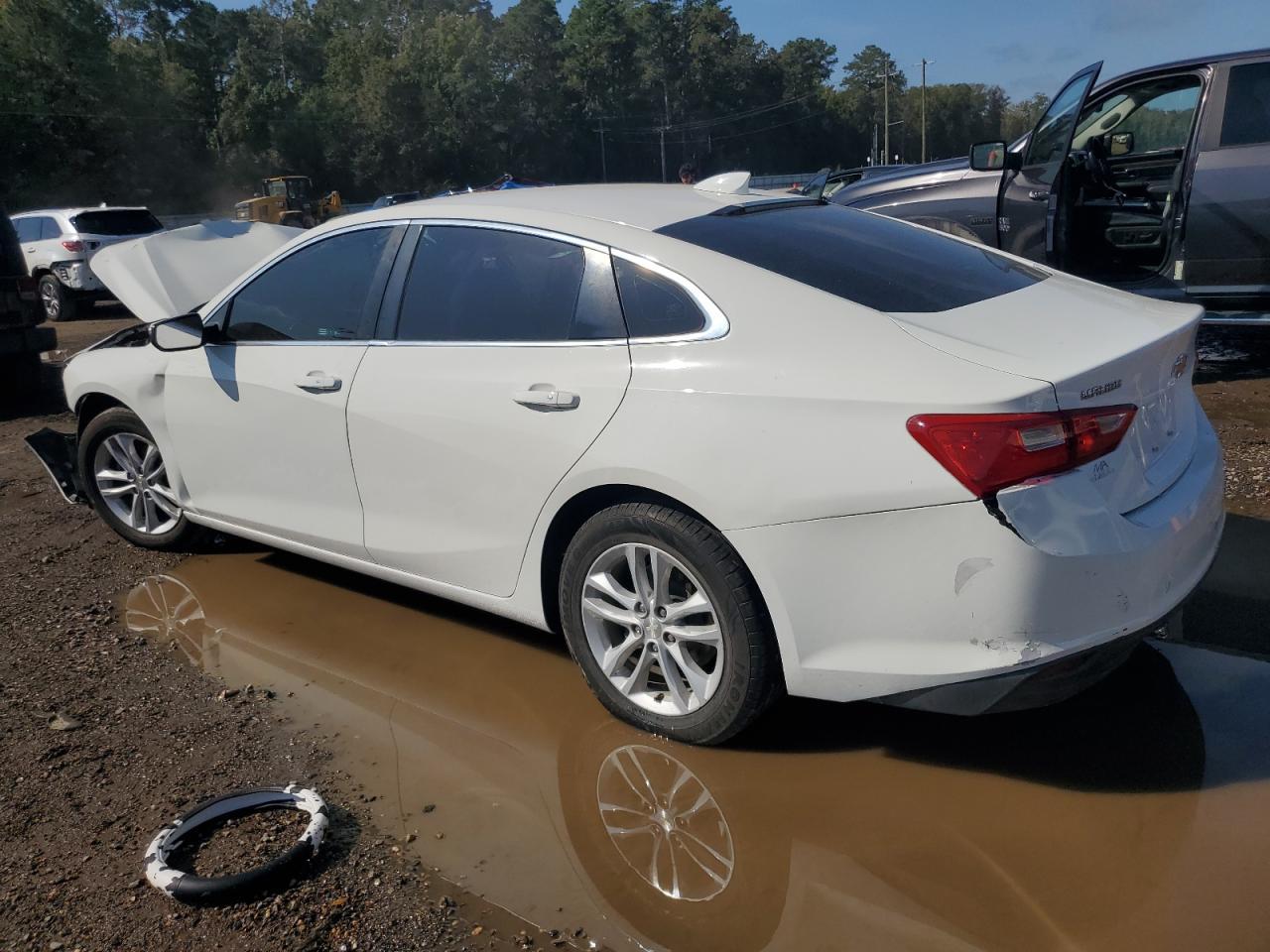 2016 Chevrolet Malibu Lt - Image 2