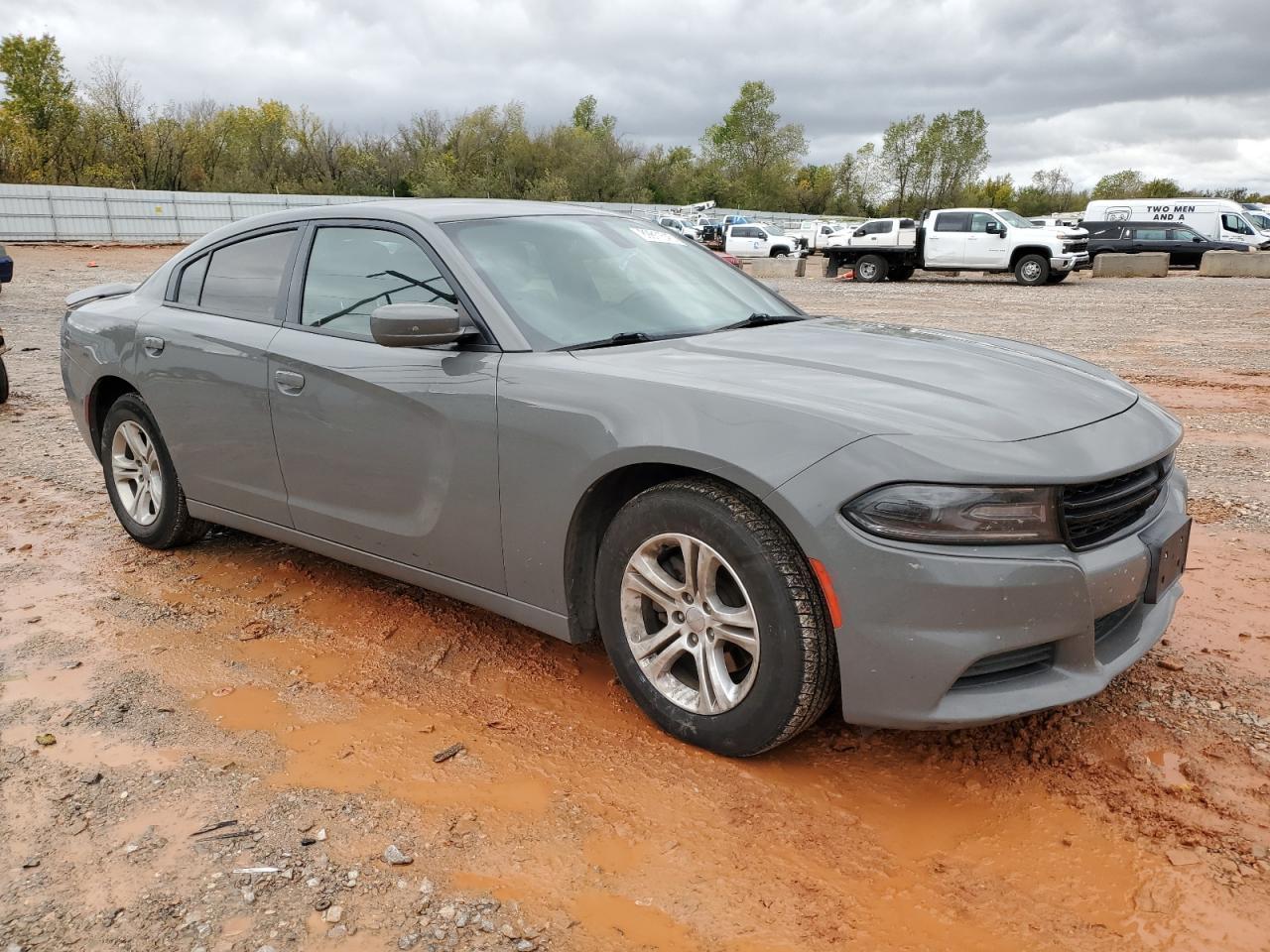 2019 Dodge Charger Sxt - Image 4
