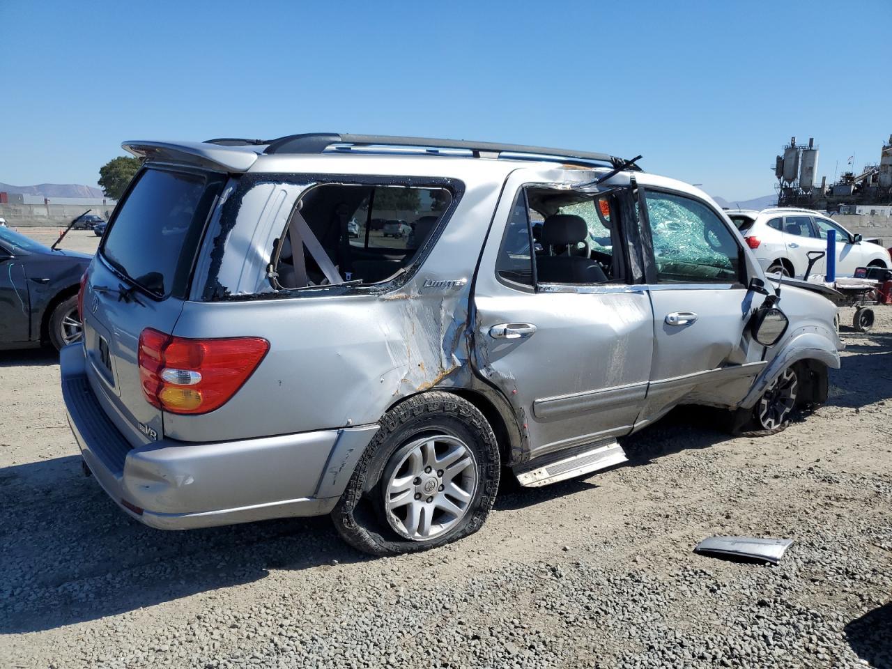 2003 Toyota Sequoia Limited - Фото 3