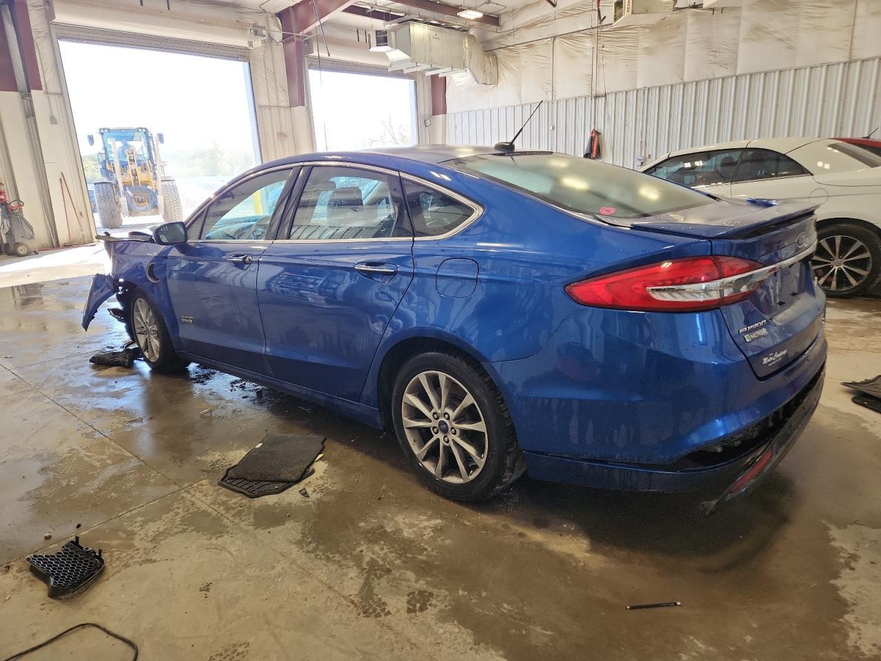 2017 Ford Fusion Titanium Phev - Фото 2