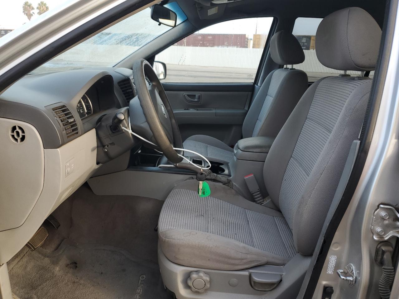 2009 Kia Sorento Lx - Image 7