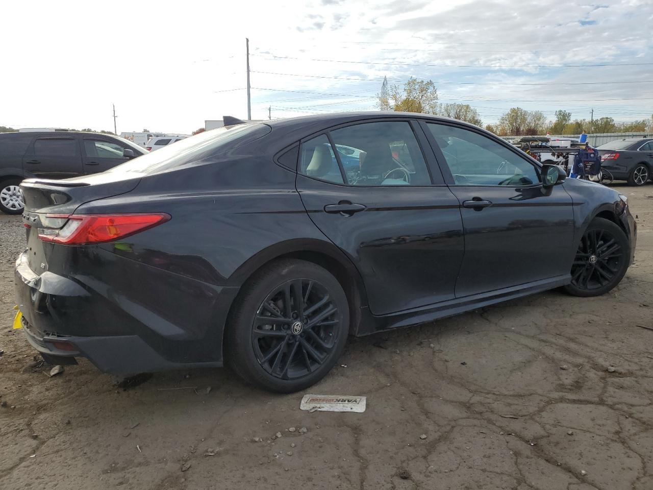 2025 Toyota Camry Xse - Image 3