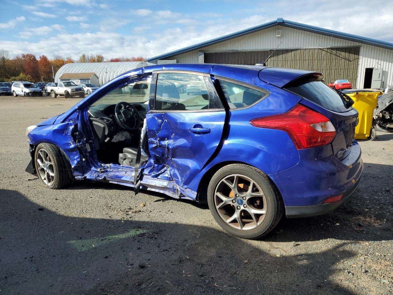 2014 Ford Focus Se - Image 2