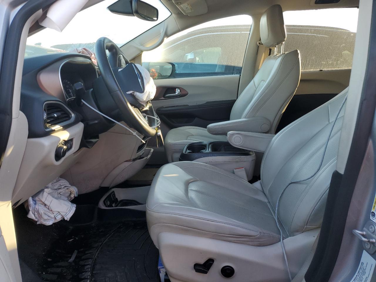 2021 Chrysler Voyager Lxi - Фото 7