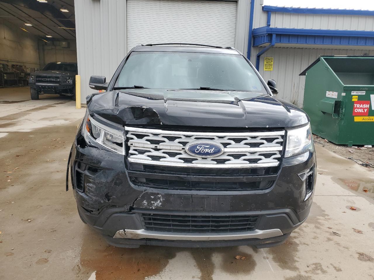 2018 Ford Explorer Xlt - Фото 5
