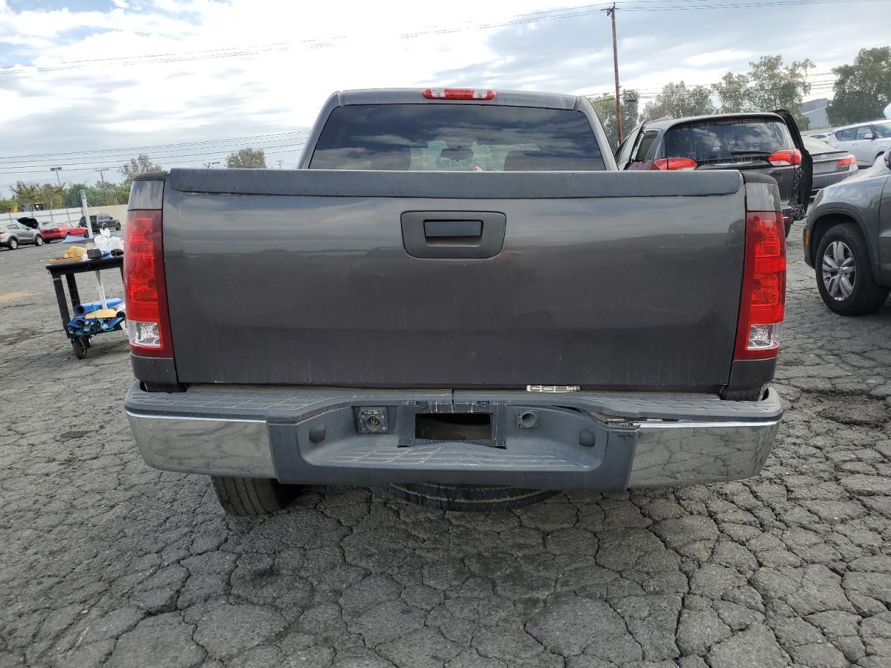 2010 GMC Sierra C1500 - Фото 6
