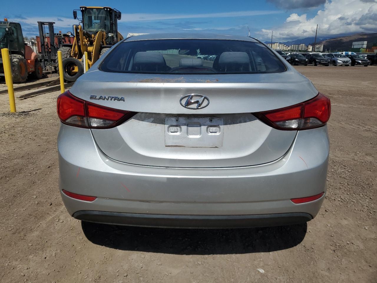 2015 Hyundai Elantra Se - Фото 6