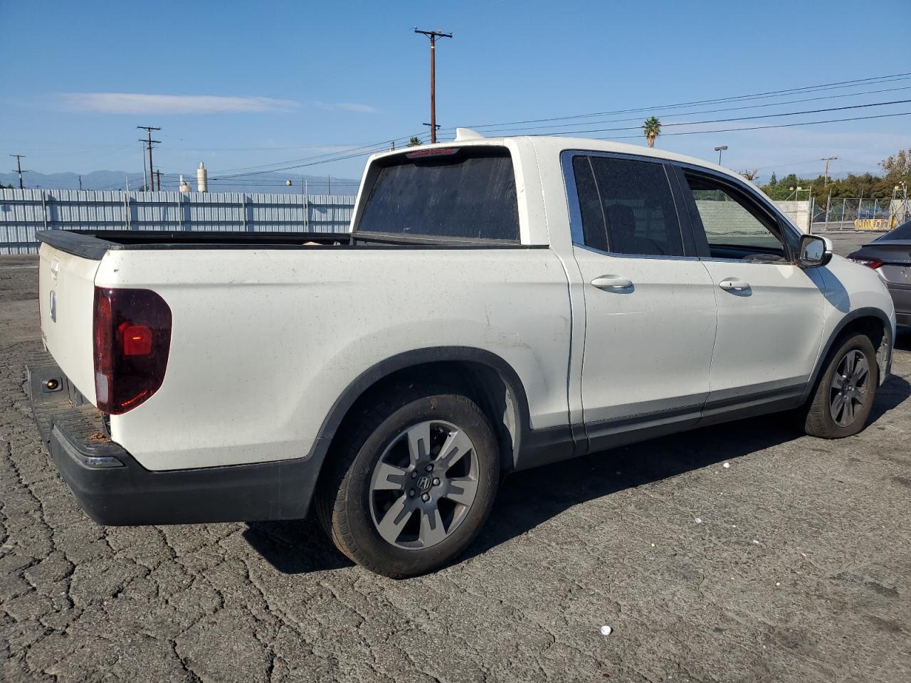 2017 Honda Ridgeline Rtl - Фото 3