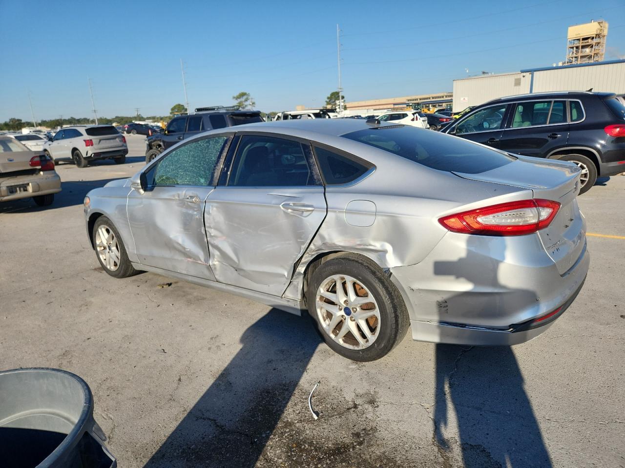 2016 Ford Fusion Se - Фото 2