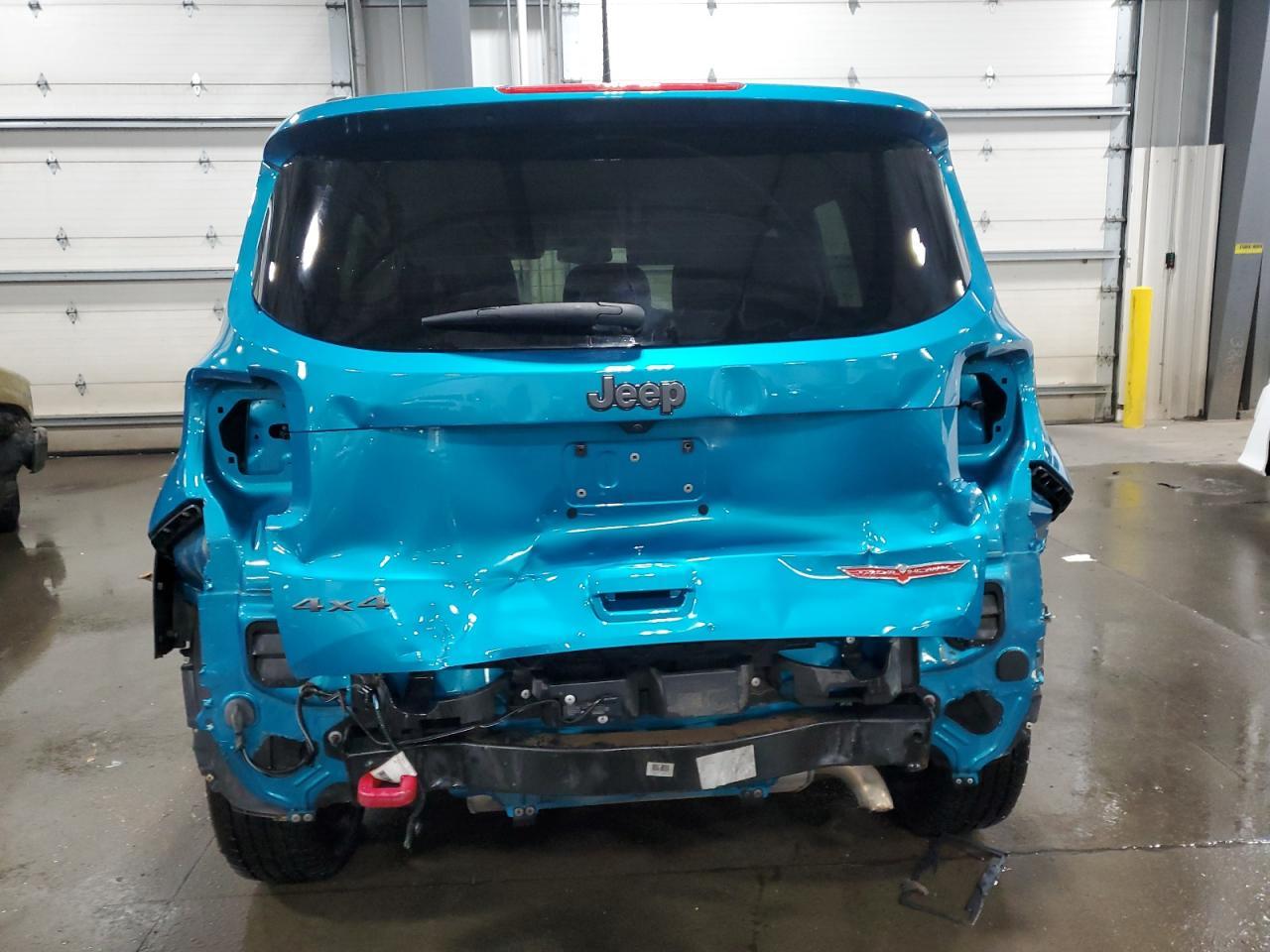 2022 Jeep Renegade Trailhawk - Image 6