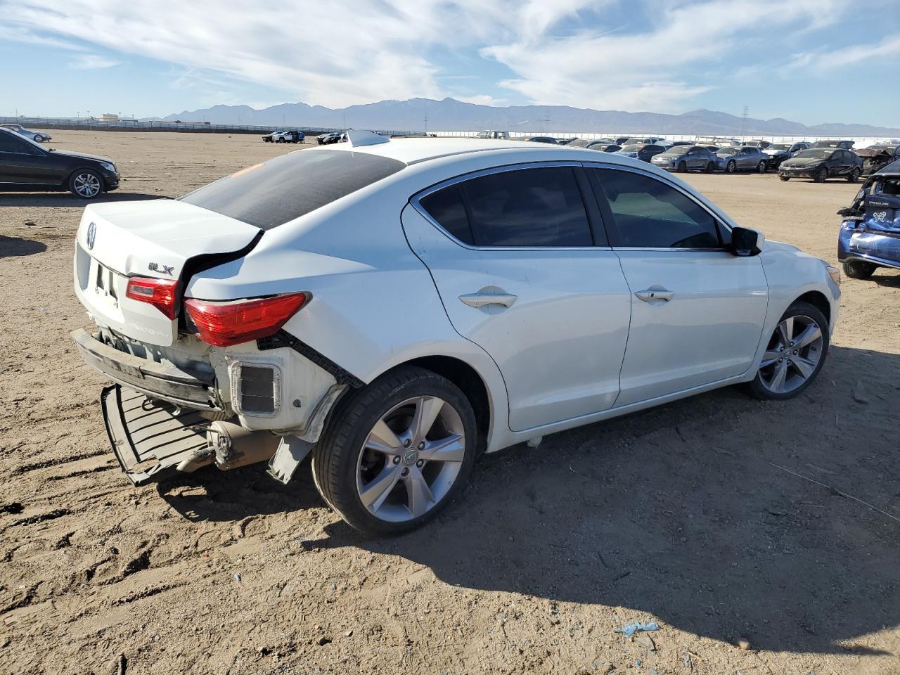 2015 Acura Ilx 20 Premium - Image 3