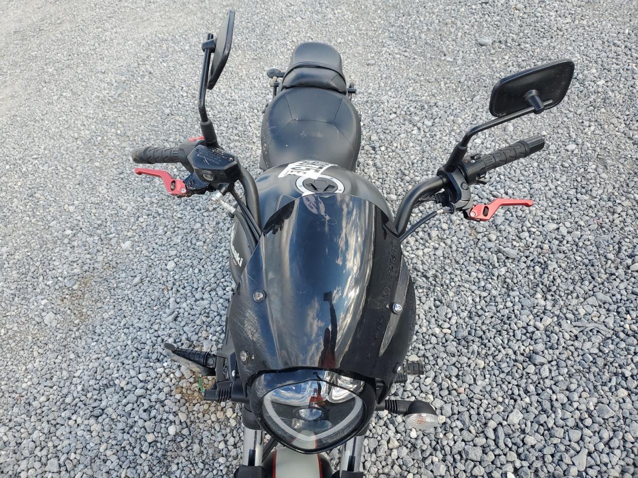 2017 Kawasaki En650 E - Фото 5