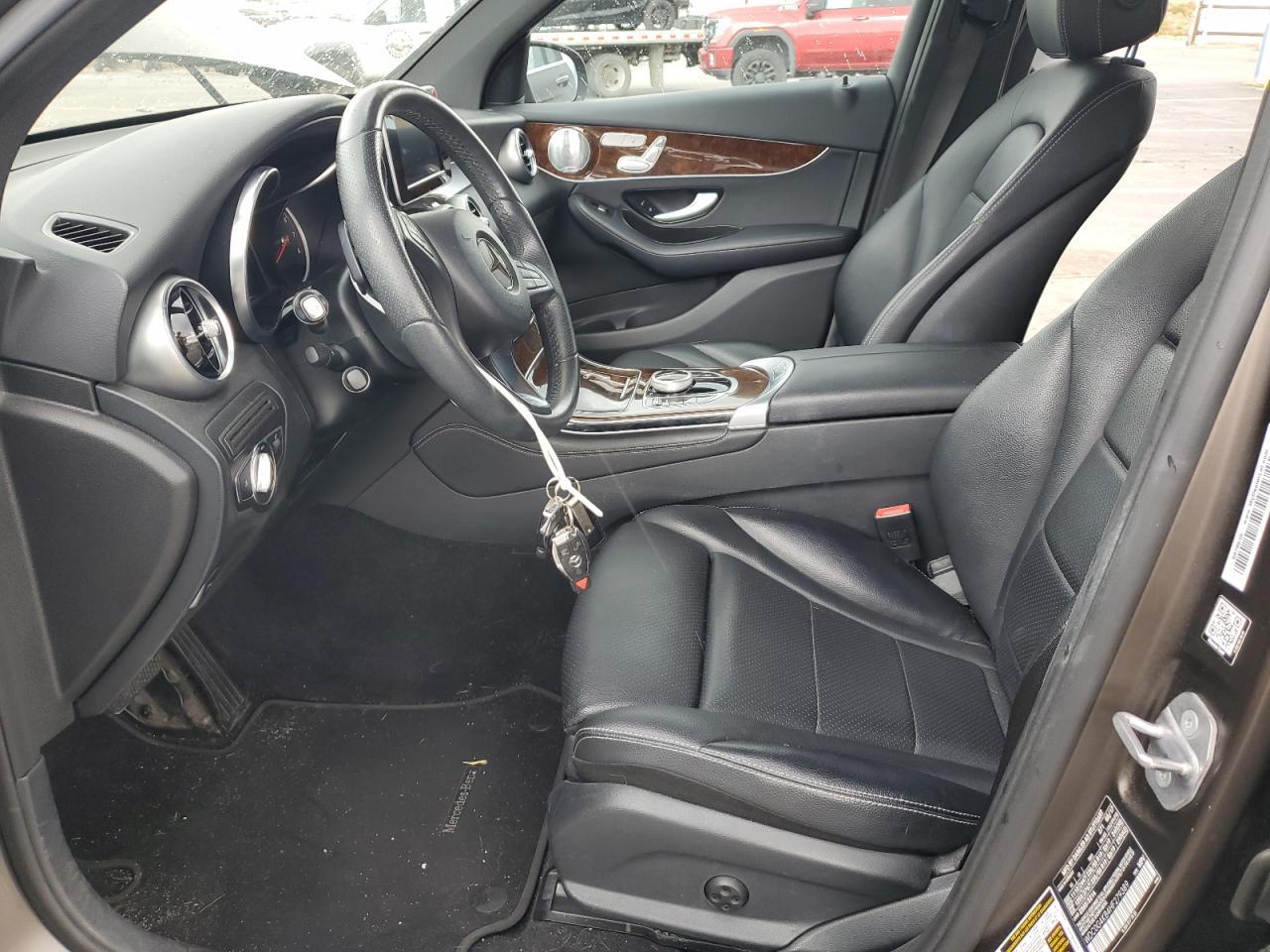 2017 Mercedes-Benz Glc 300 4Matic - Image 7