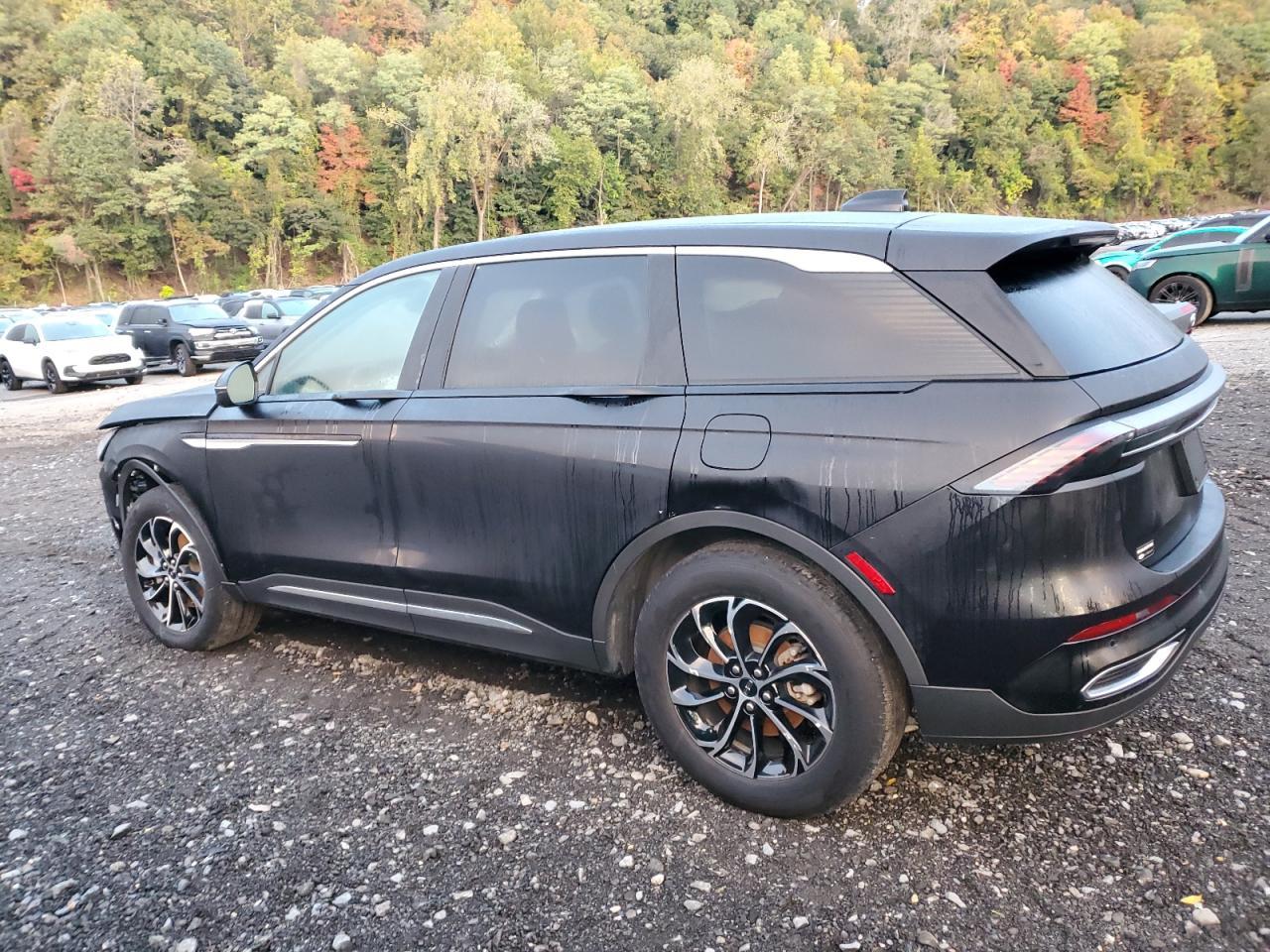 2025 Lincoln Nautilus Premiere - Image 2