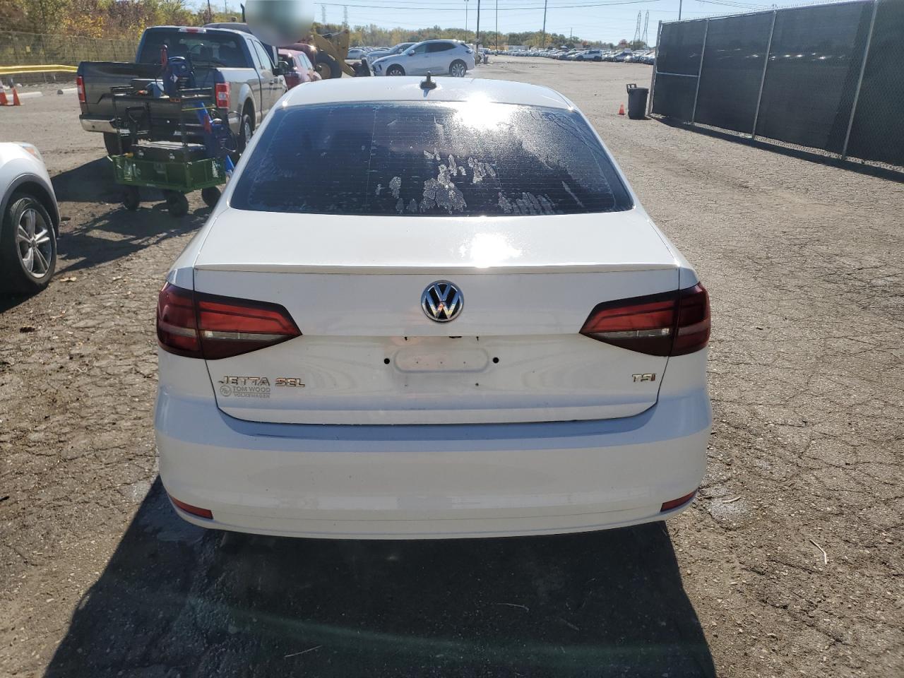 2016 Volkswagen Jetta - Image 6