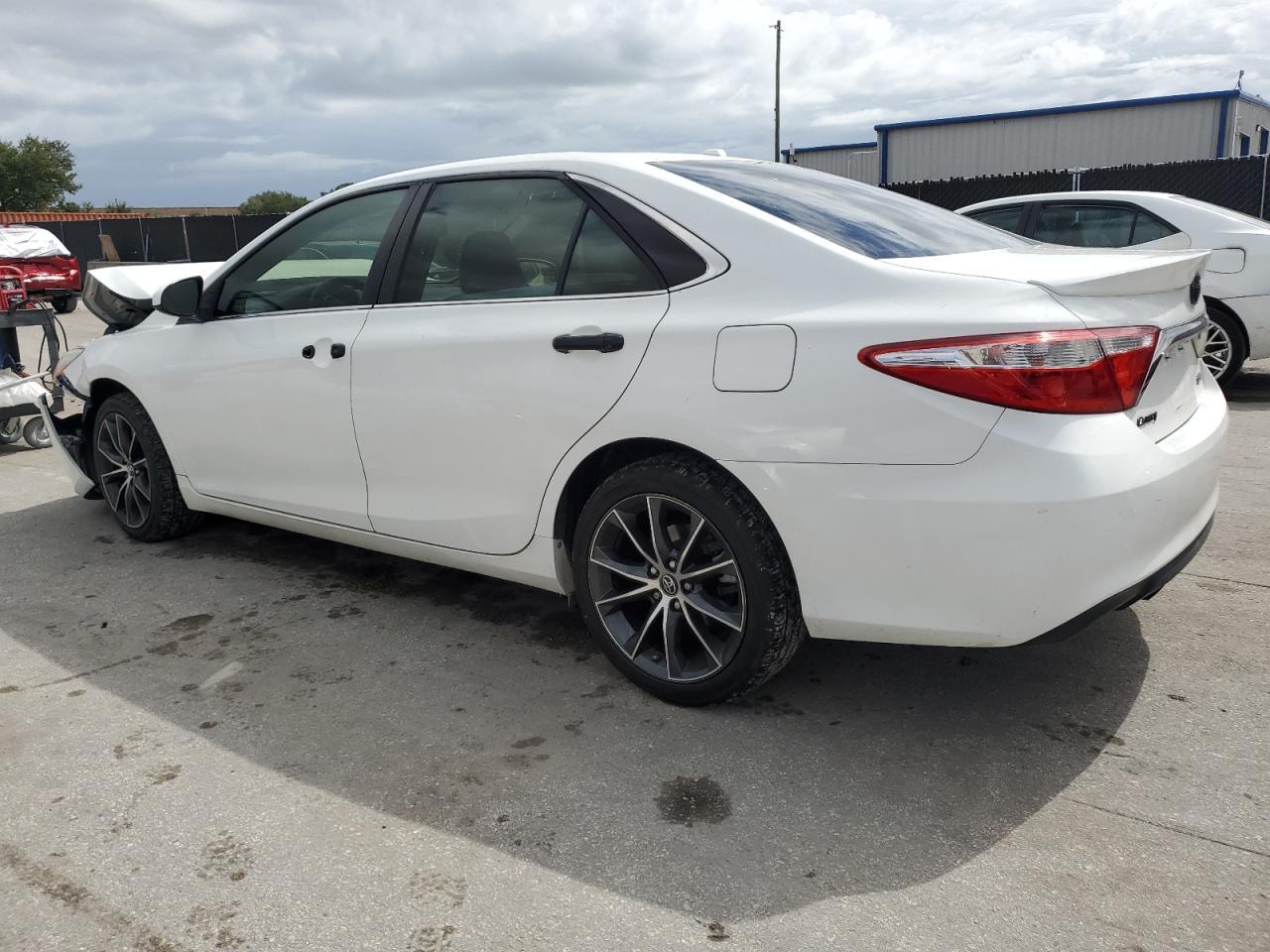 2017 Toyota Camry Le - Image 2