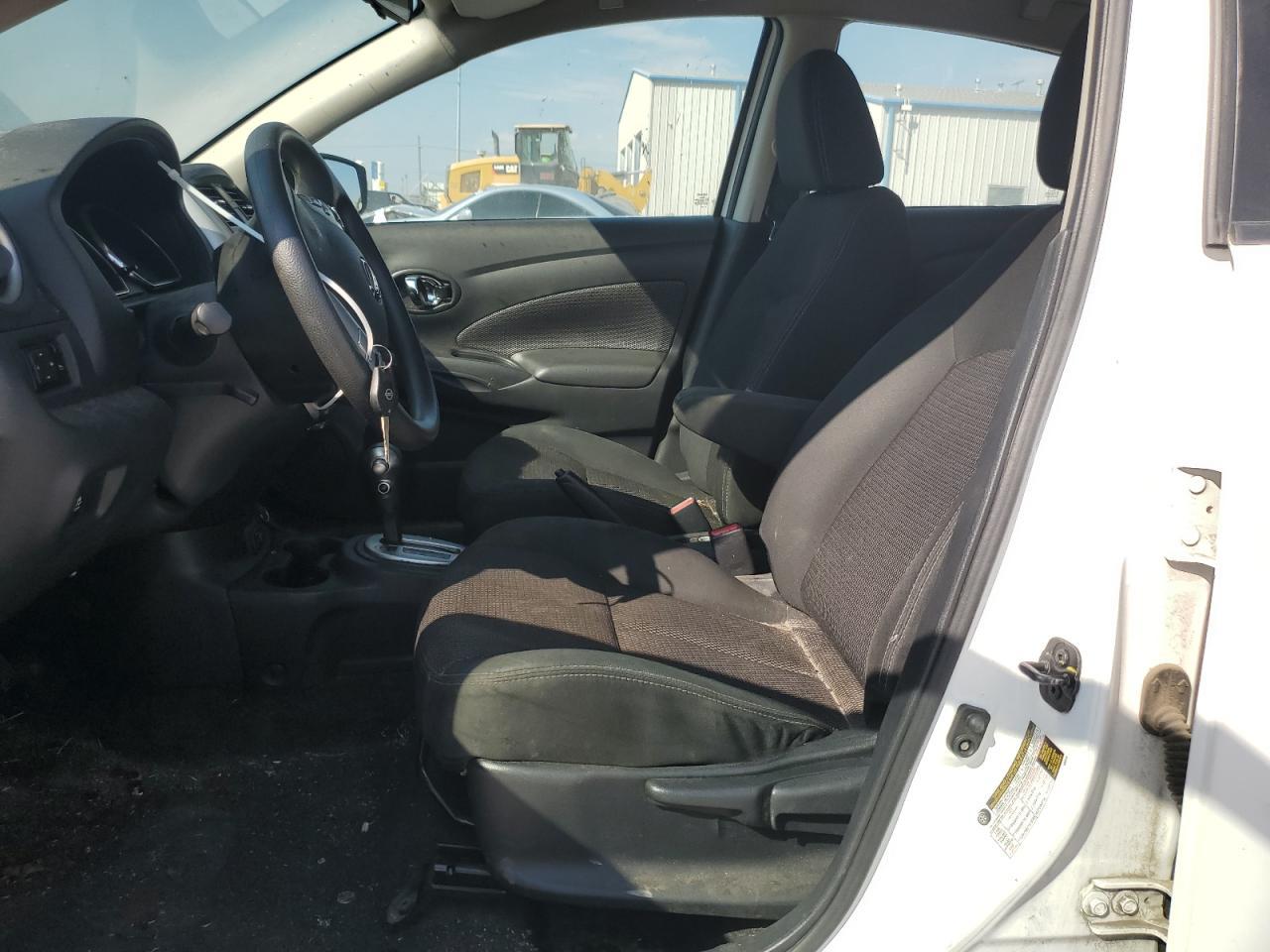 2019 Niss Versa Sv - Image 7