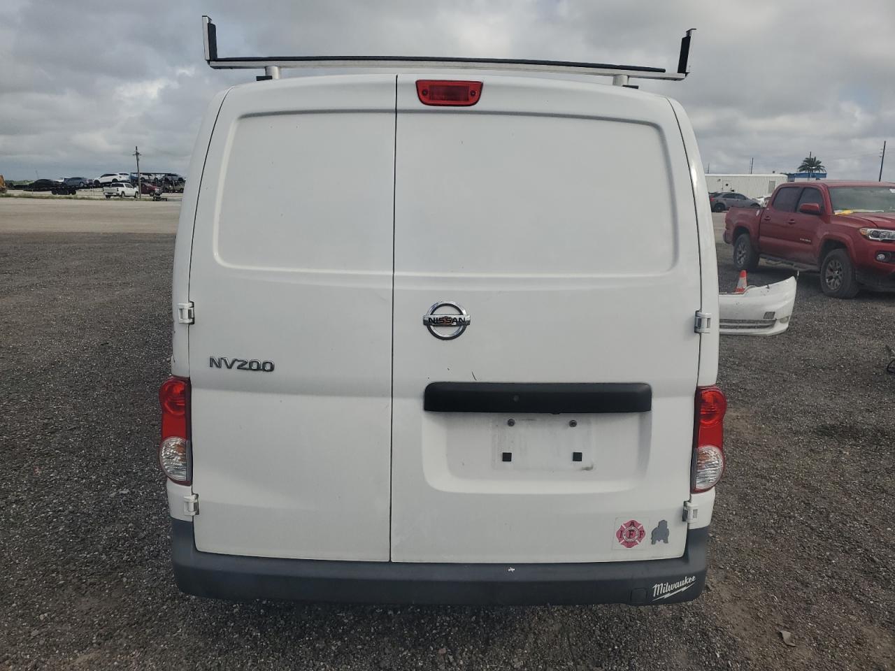 2021 Nissan Nv - Фото 6