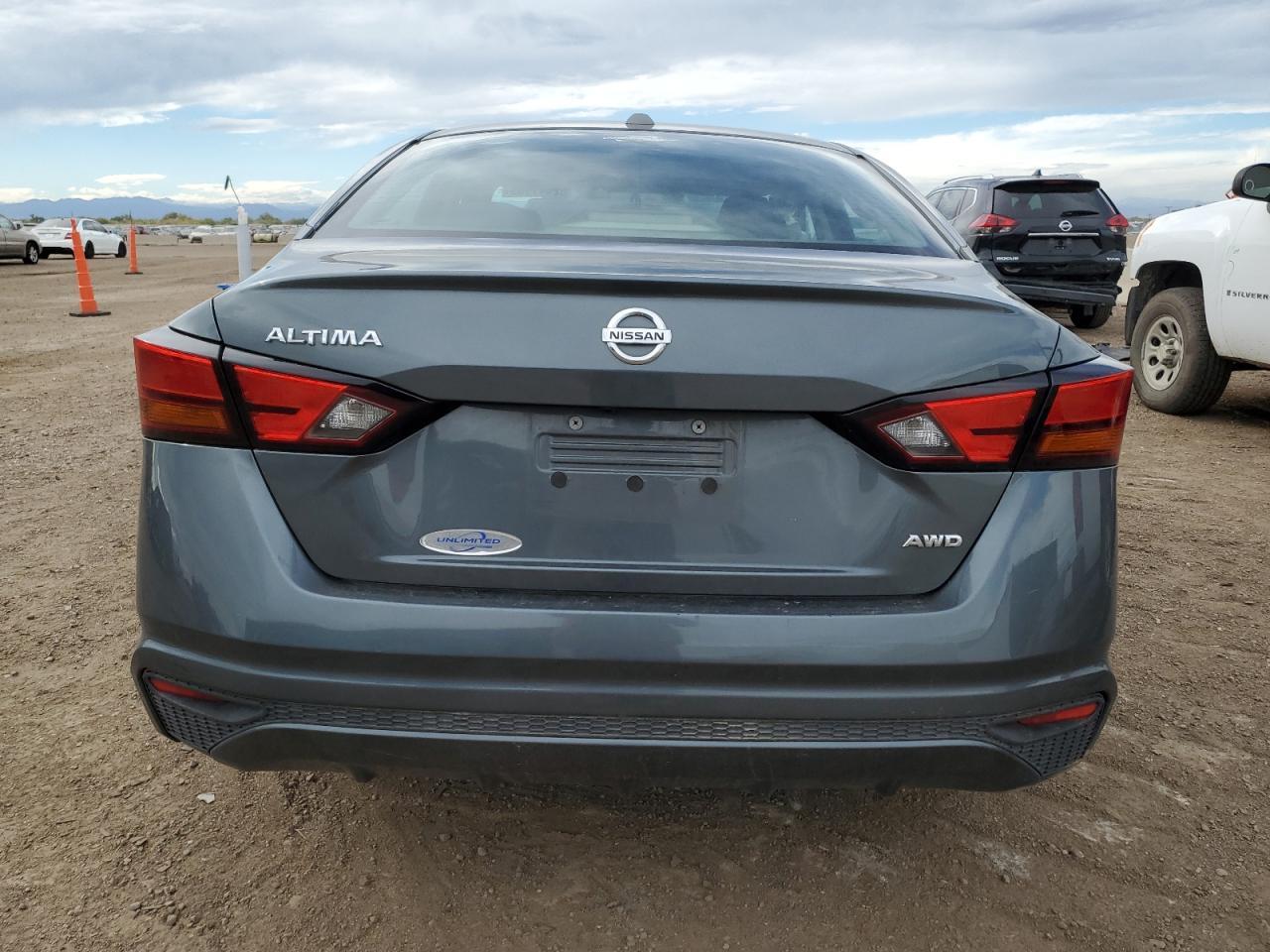 2020 Nissan Altima 2.5 S - Фото 6