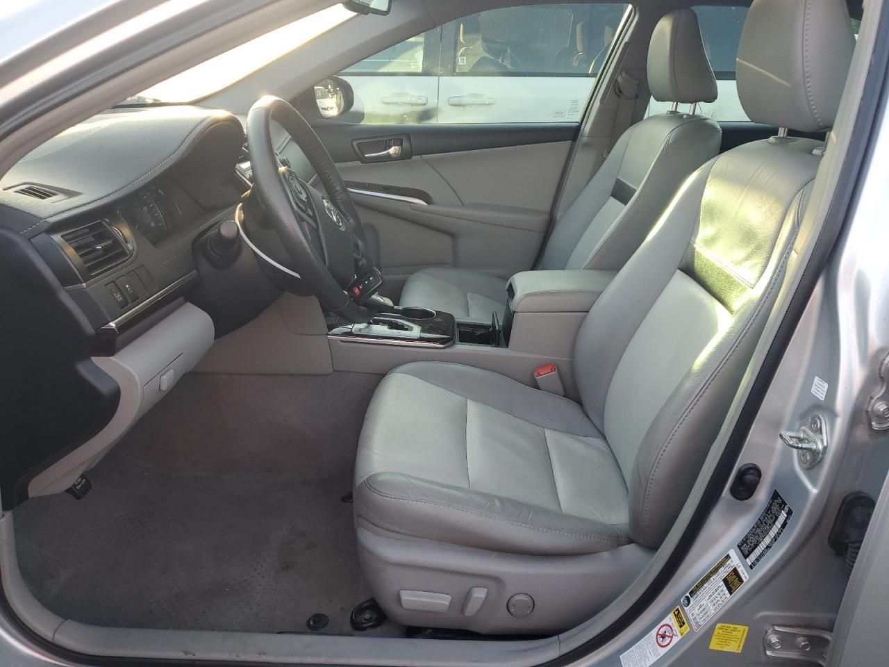 2012 Toyota Camry Xle V6 - Фото 7
