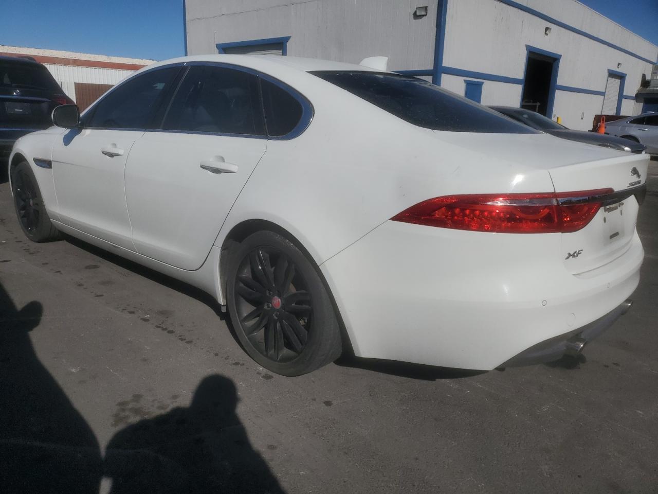 2016 Jaguar Xf Prestige - Image 2