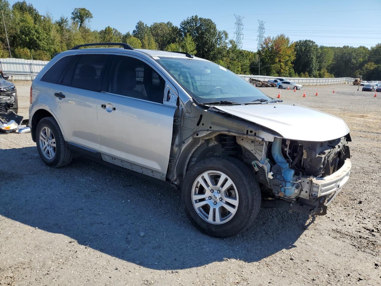 2011 Ford Edge Se - Image 4