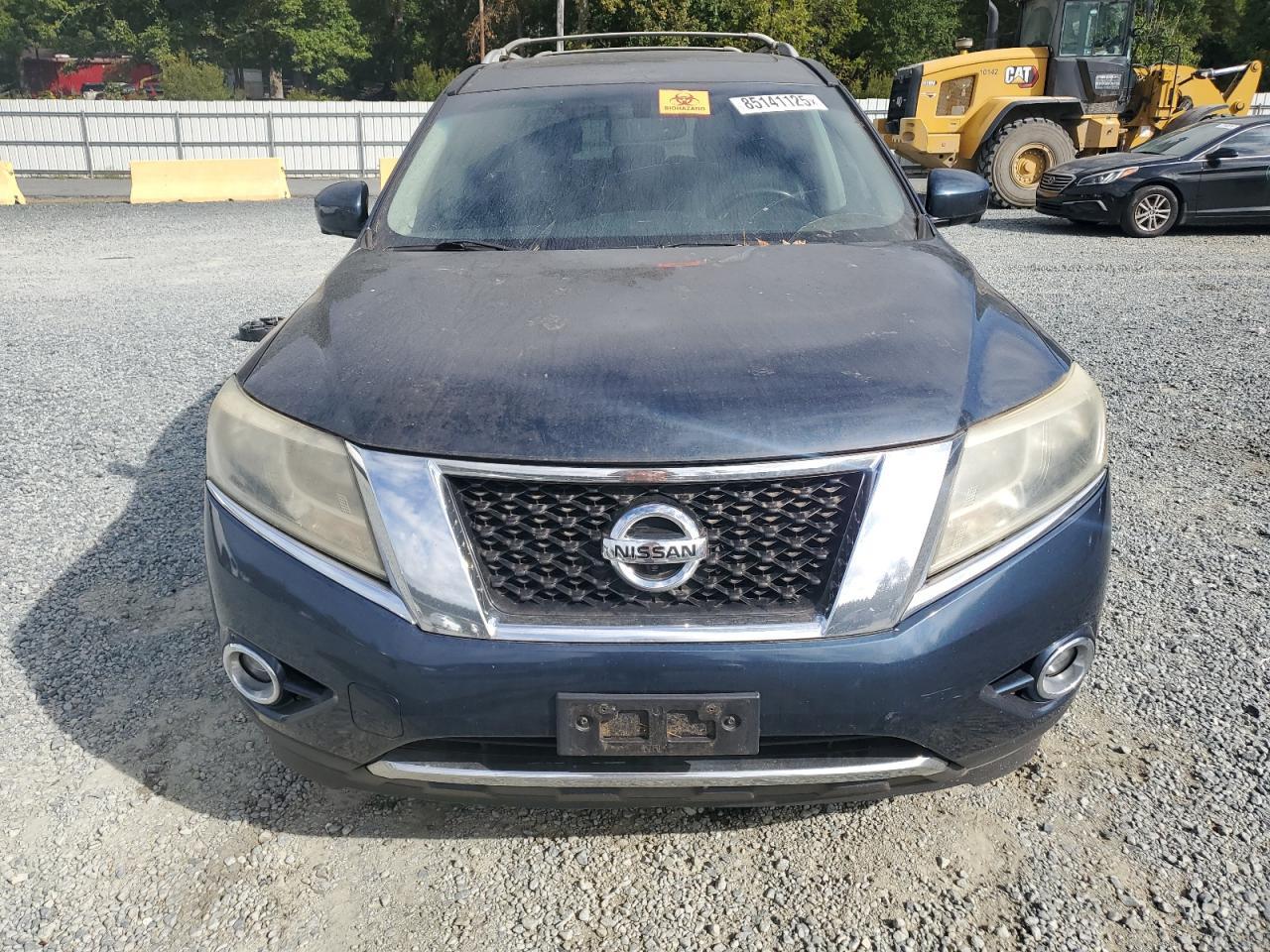 2013 Nissan Pathfinder S - Image 5