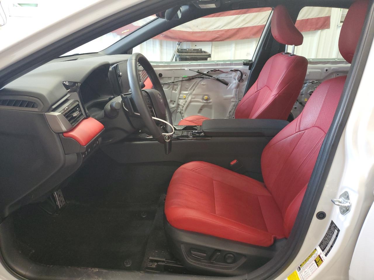 2025 Toyota Camry Xse - Фото 7