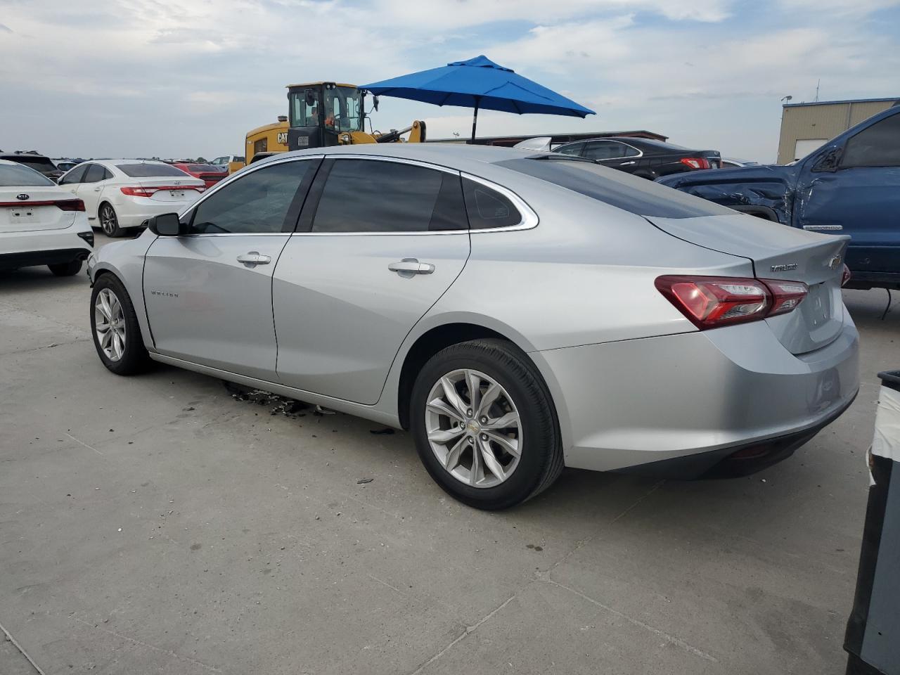 2022 Chevrolet Malibu Lt - Фото 2