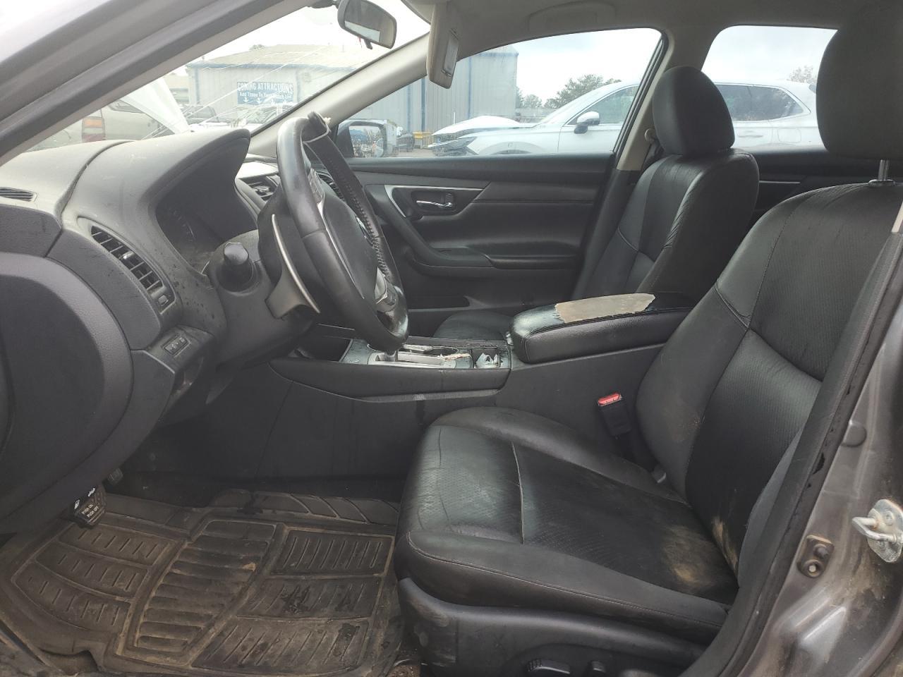 2017 Nissan Altima 2.5 - Image 7