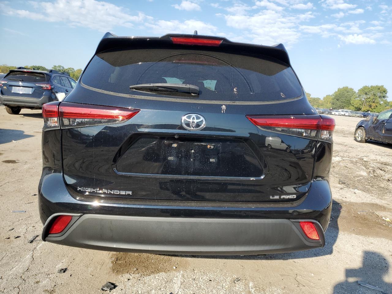 2020 Toyota Highlander - Image 6