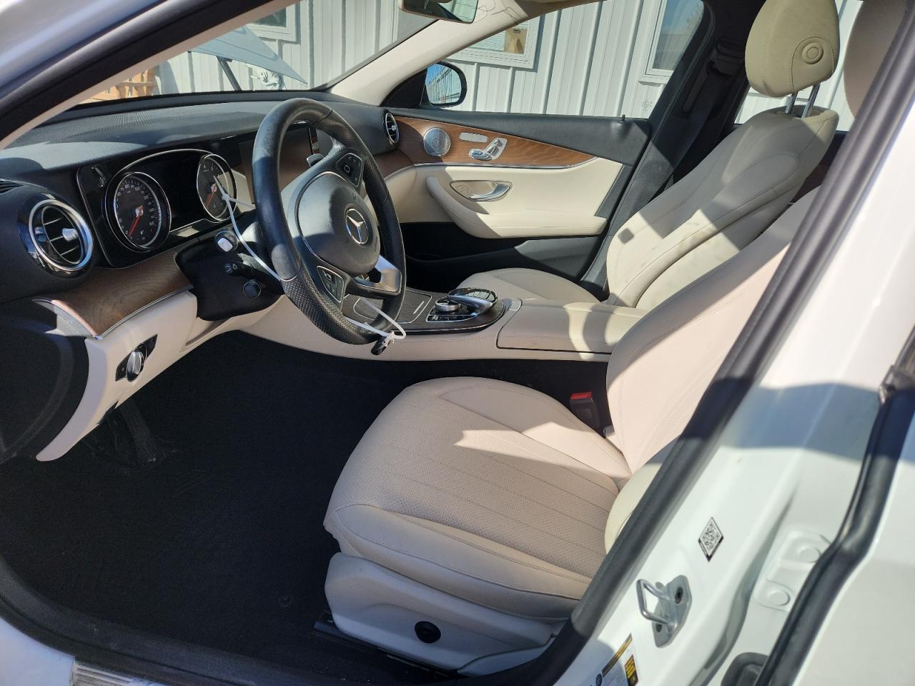 2018 Mercedes-Benz E 300 4Matic - Фото 7