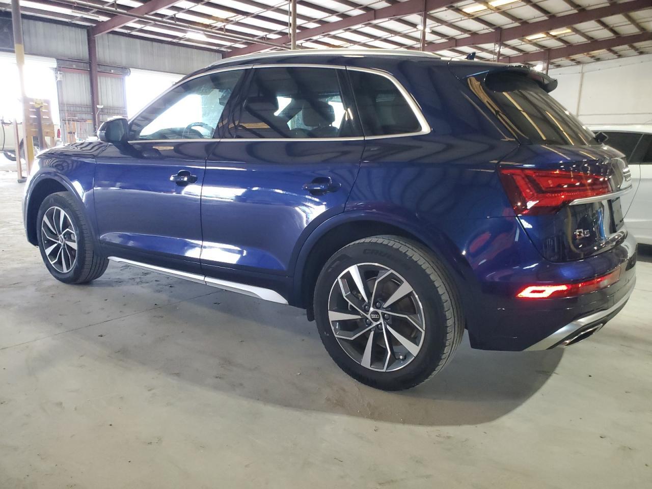 2023 Audi Q5 Premium Plus 45 - Фото 2