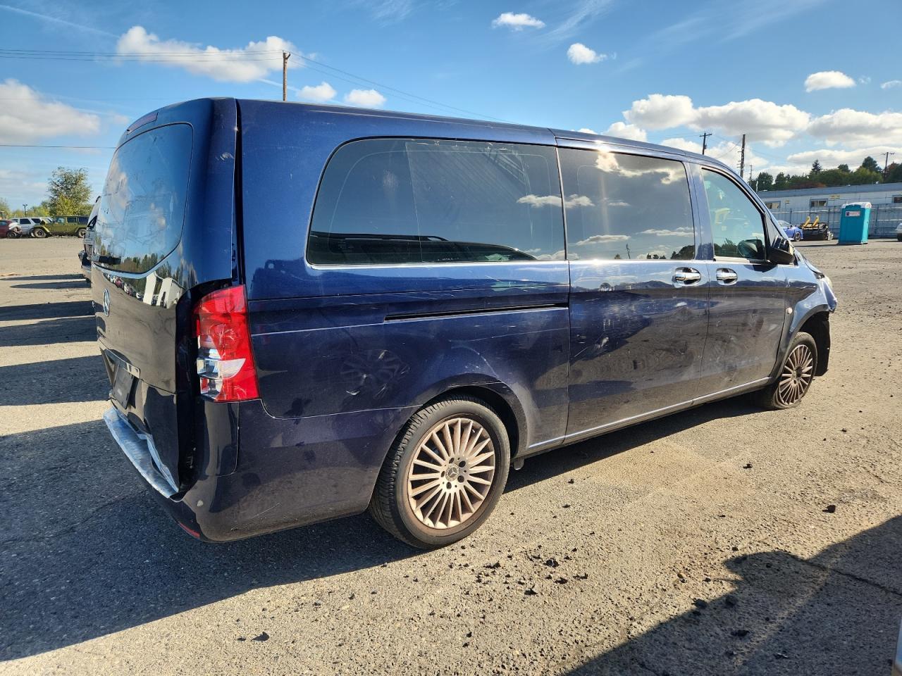 2020 Mercedes-Benz Metris - Фото 3