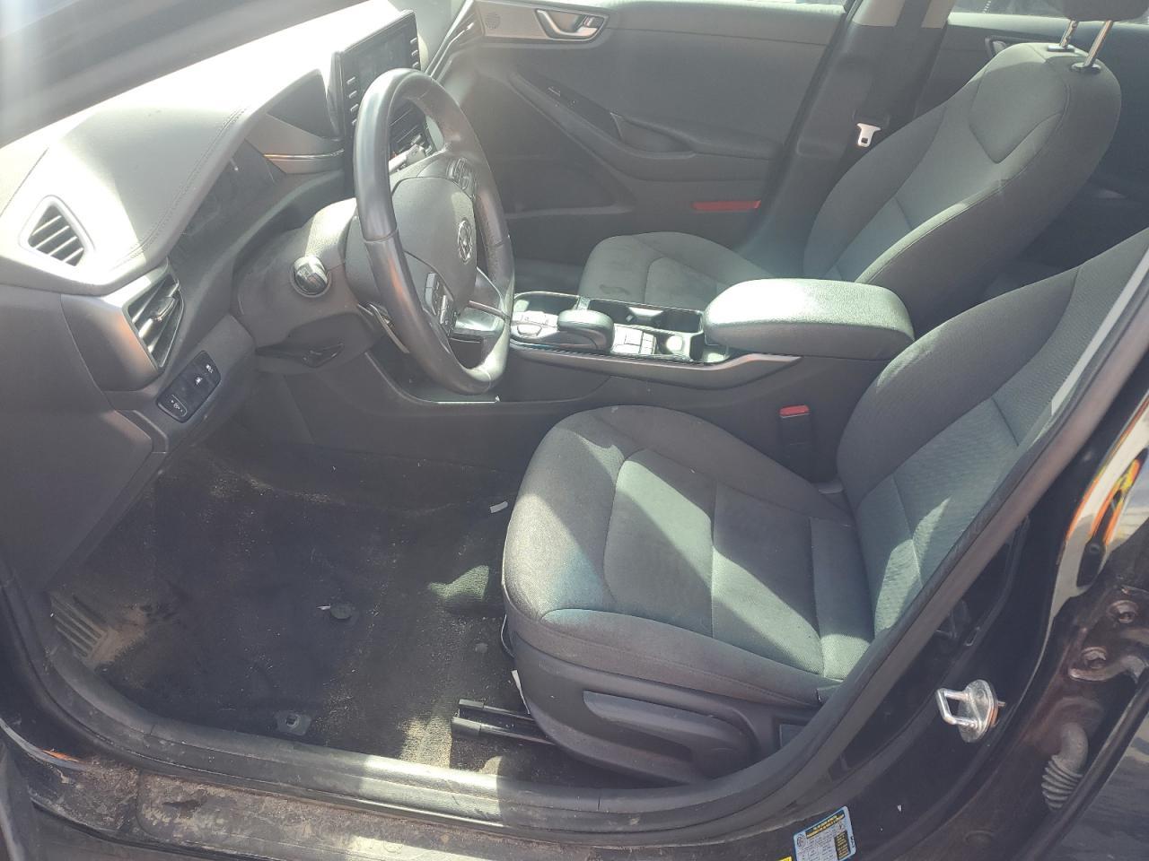 2020 Hyundai Ioniq Se - Фото 7