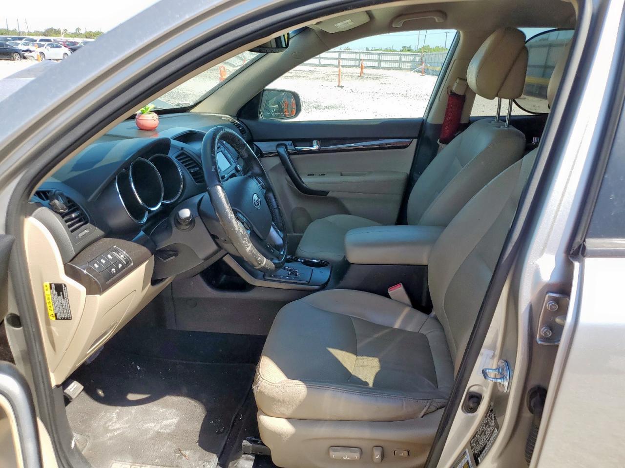 2013 Kia Sorento Ex - Image 7