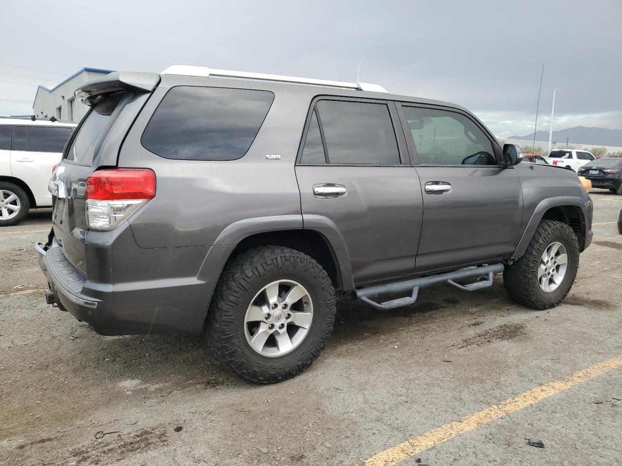 2010 Toyota 4Runner Sr5 - Фото 3