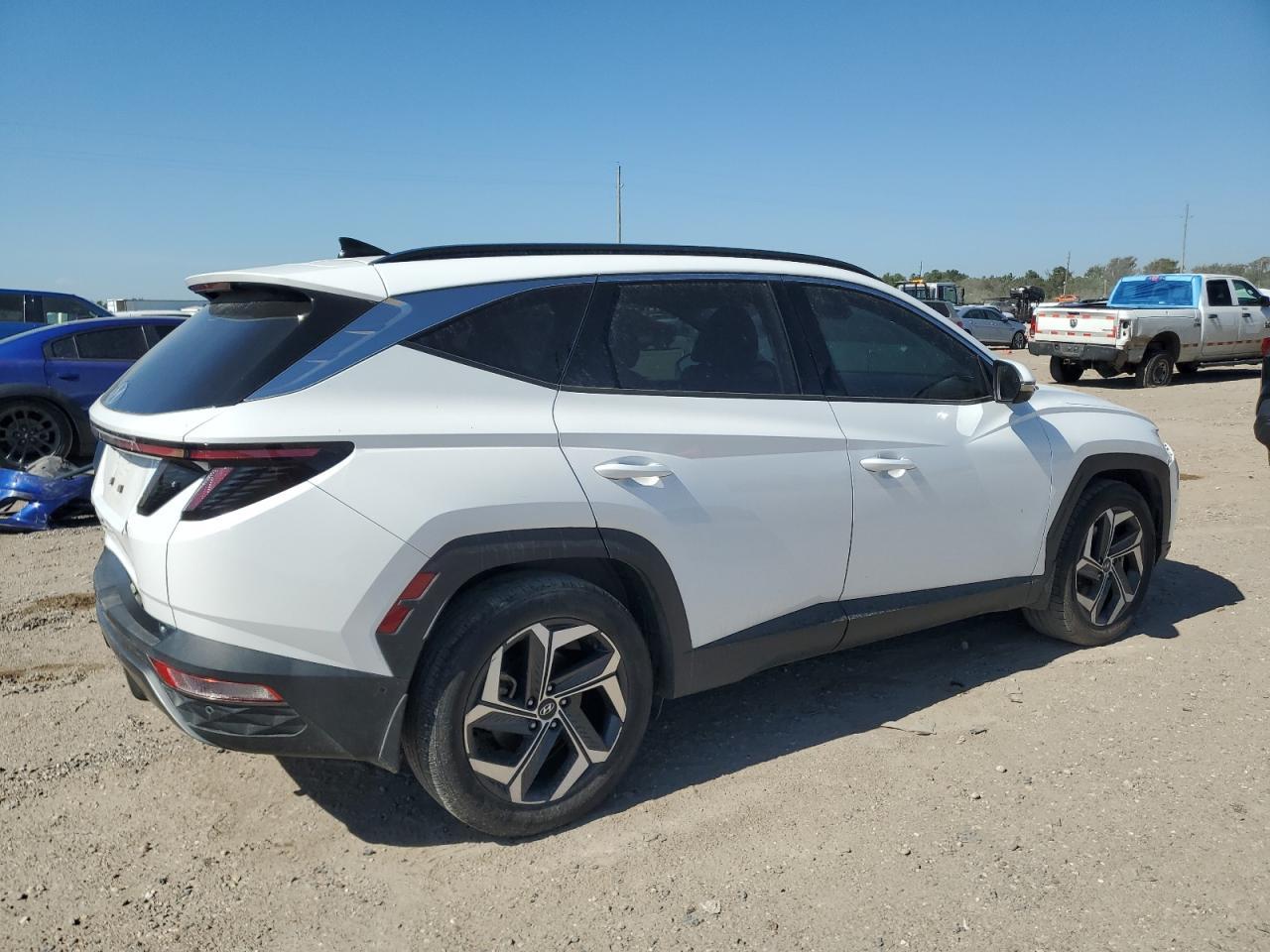 2023 Hyundai Tucson Limited - Image 3