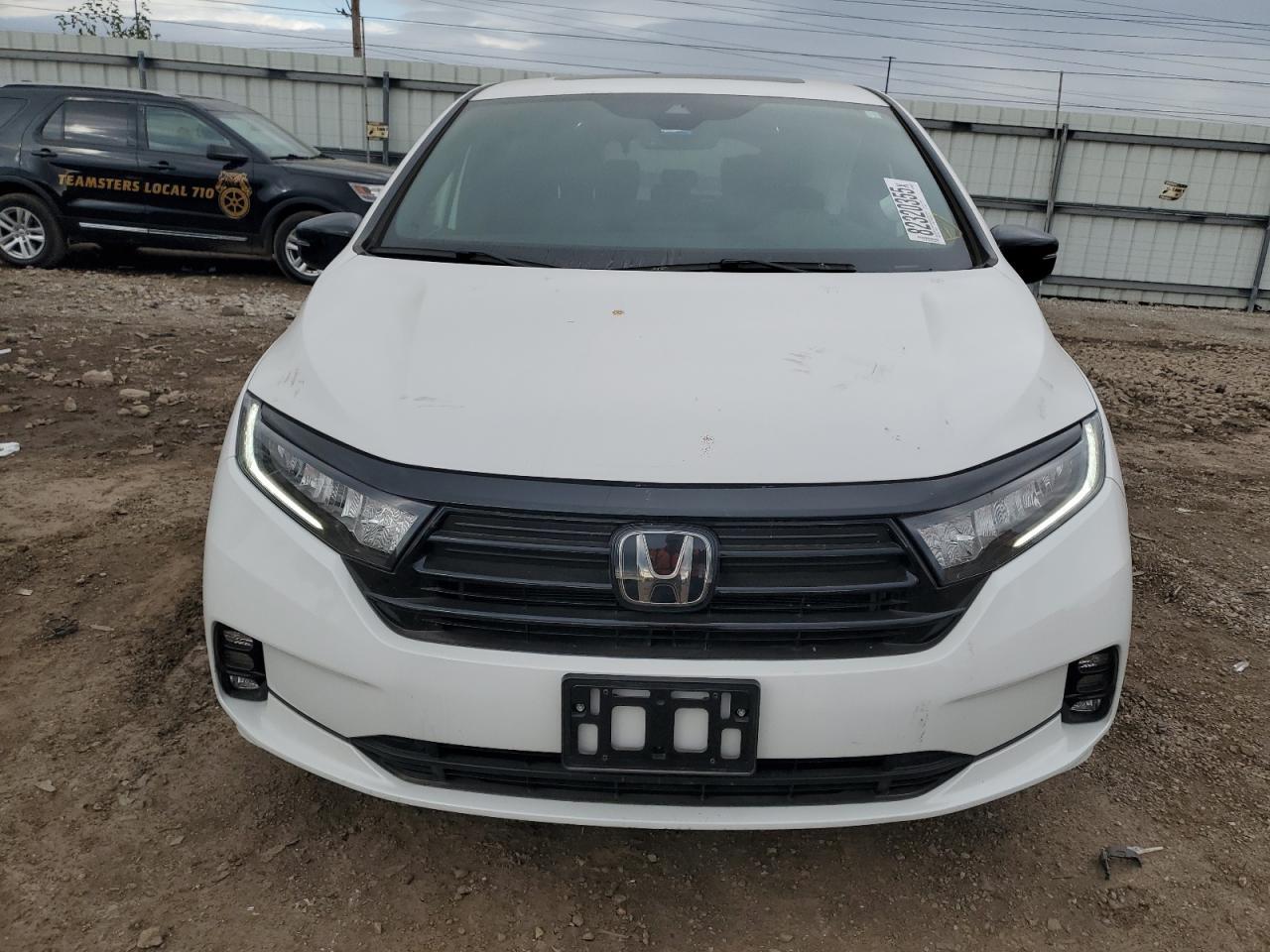 2024 Honda Odyssey Sport - Фото 5