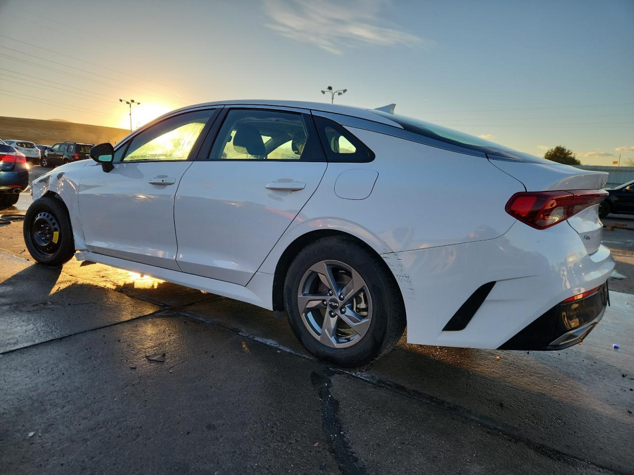 2022 Kia K5 Lxs - Фото 2