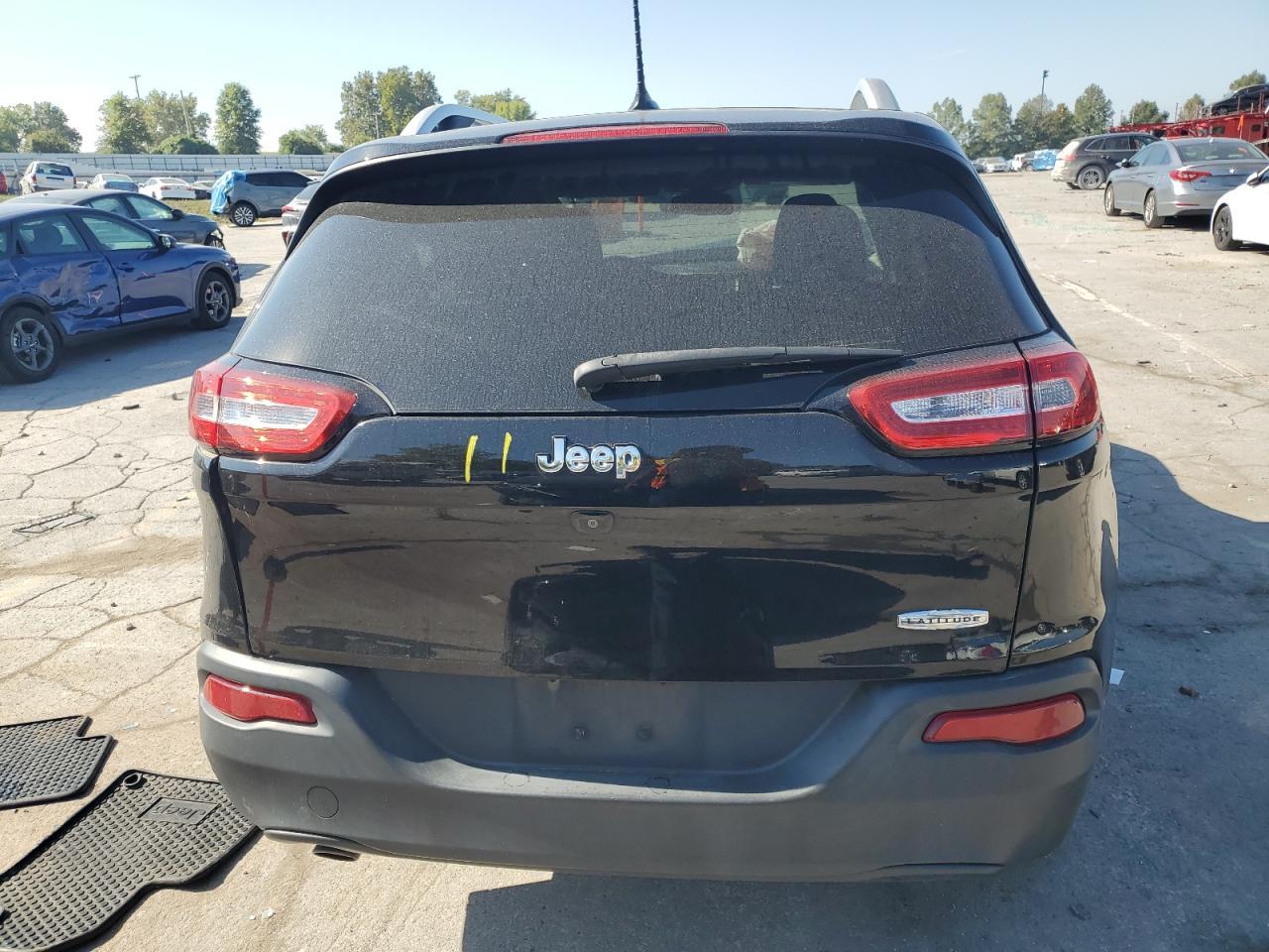 2018 Jeep Cherokee Latitude - Image 6