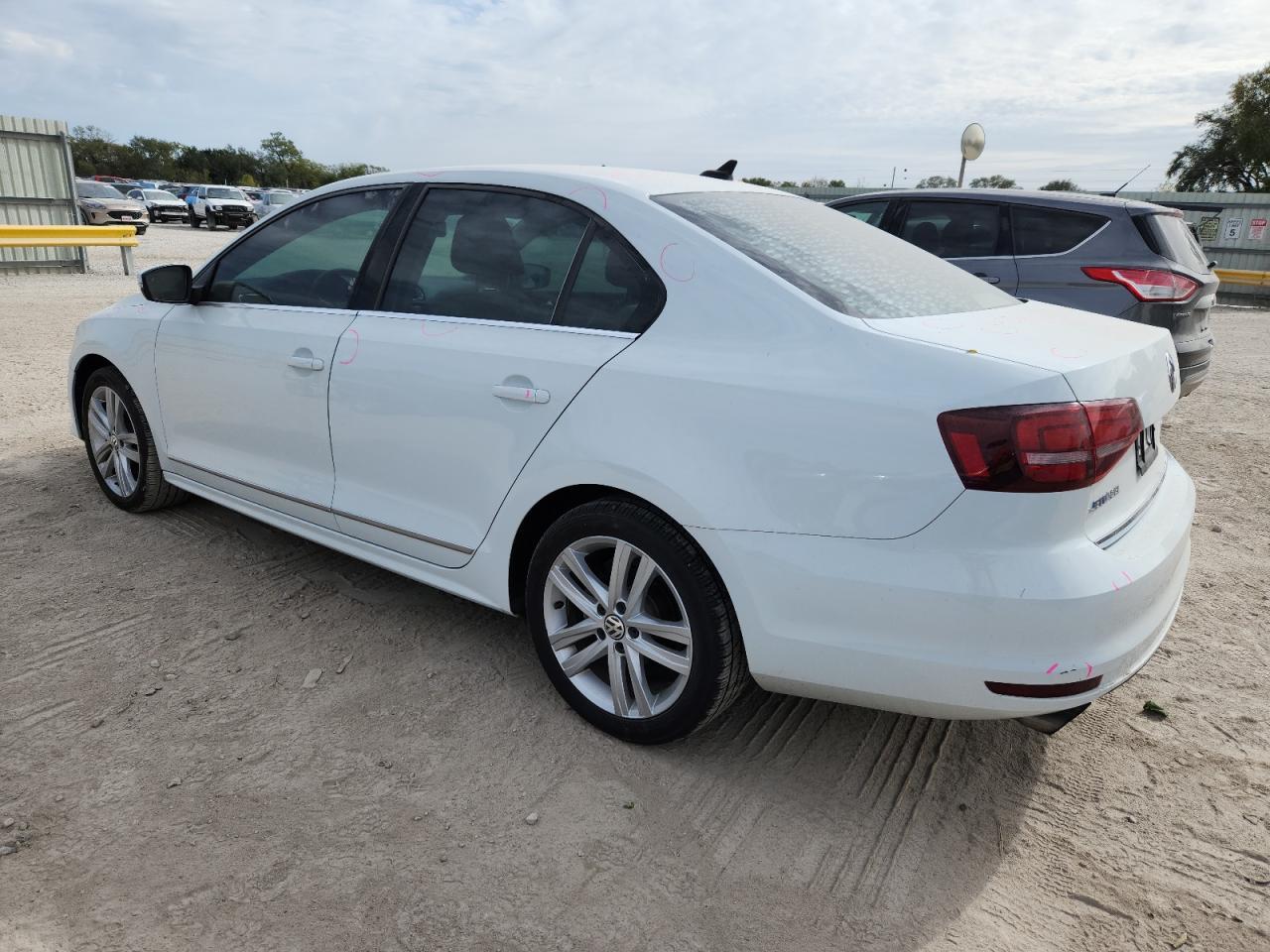 2017 Volkswagen Jetta Sel - Фото 2
