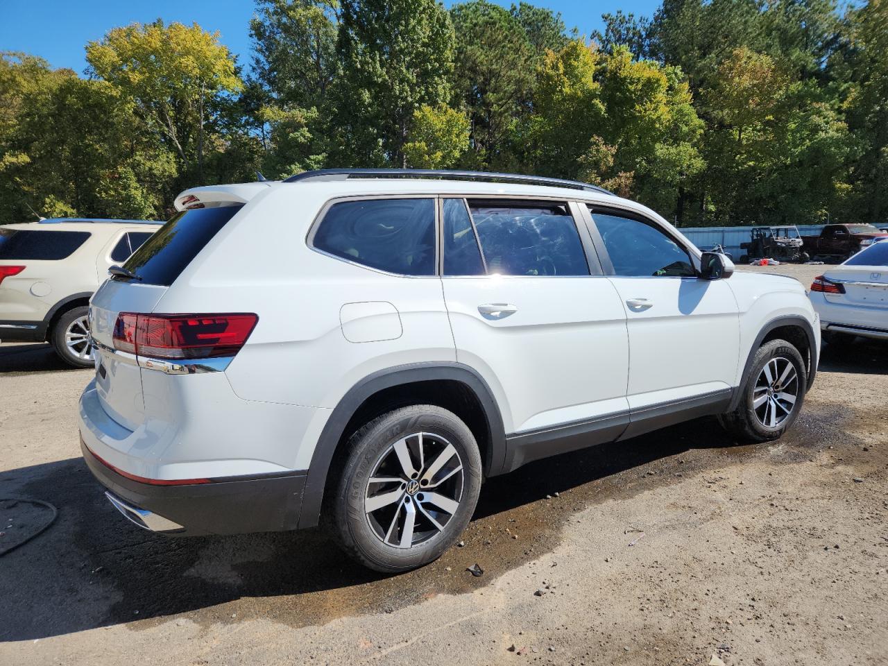 2021 Volkswagen Atlas Se - Фото 3