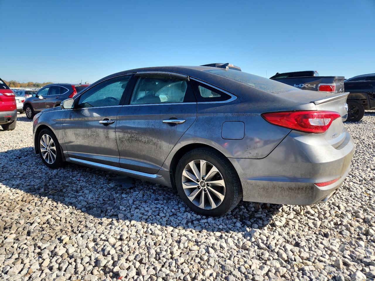 2015 Hyundai Sonata Sport - Фото 2