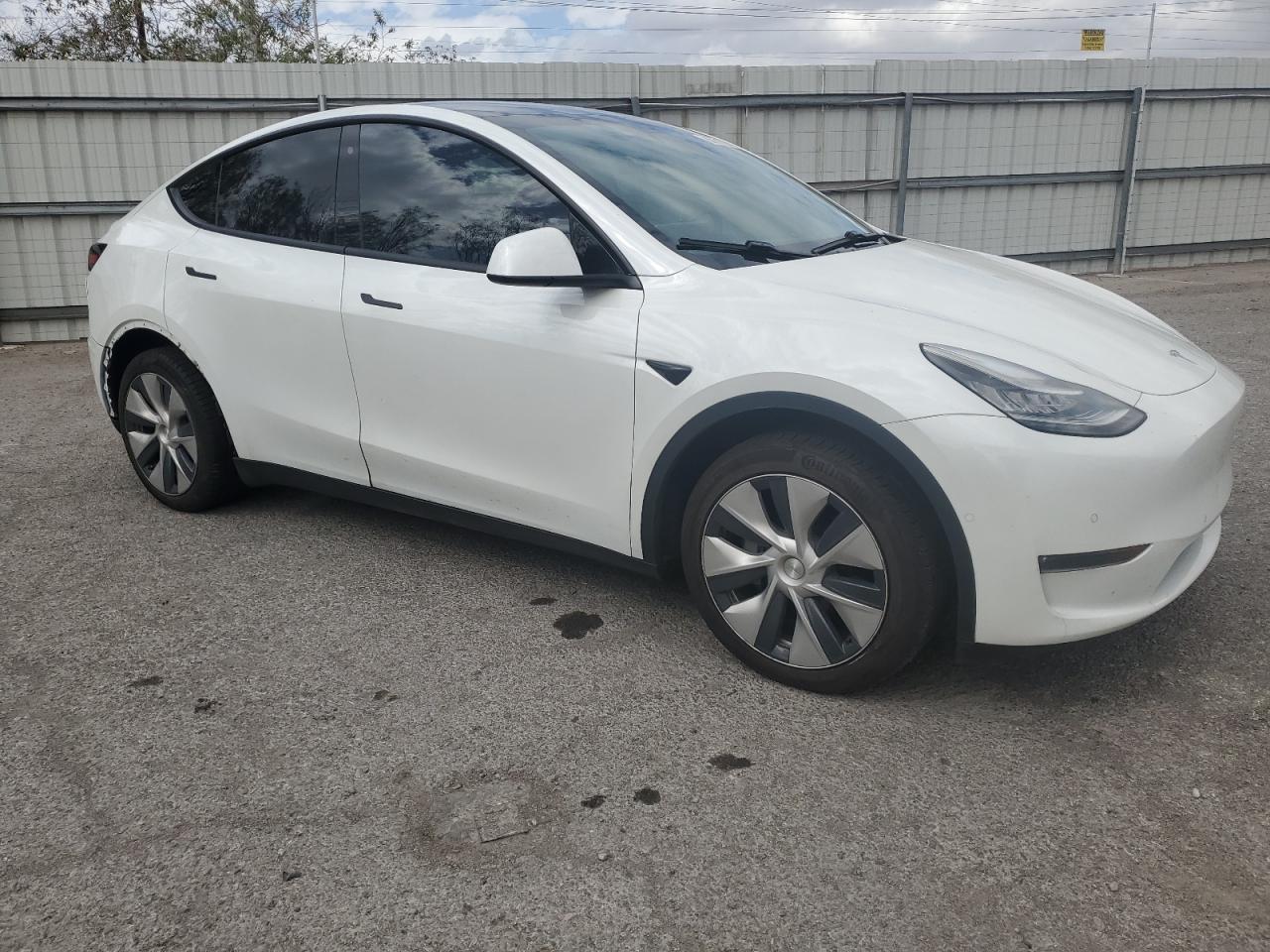 2020 Tesla Model Y - Image 4