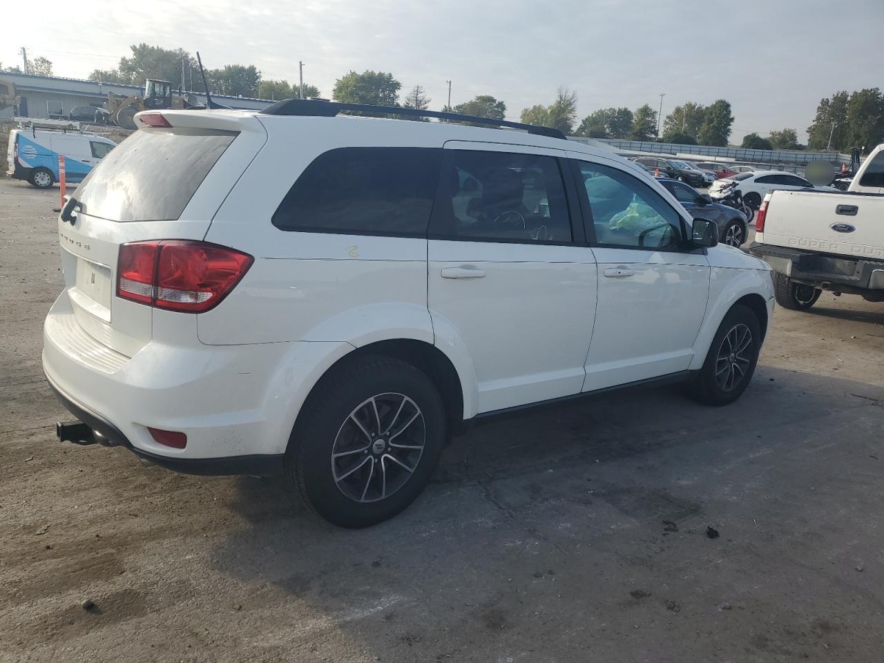 2018 Dodge Journey Sxt - Фото 3