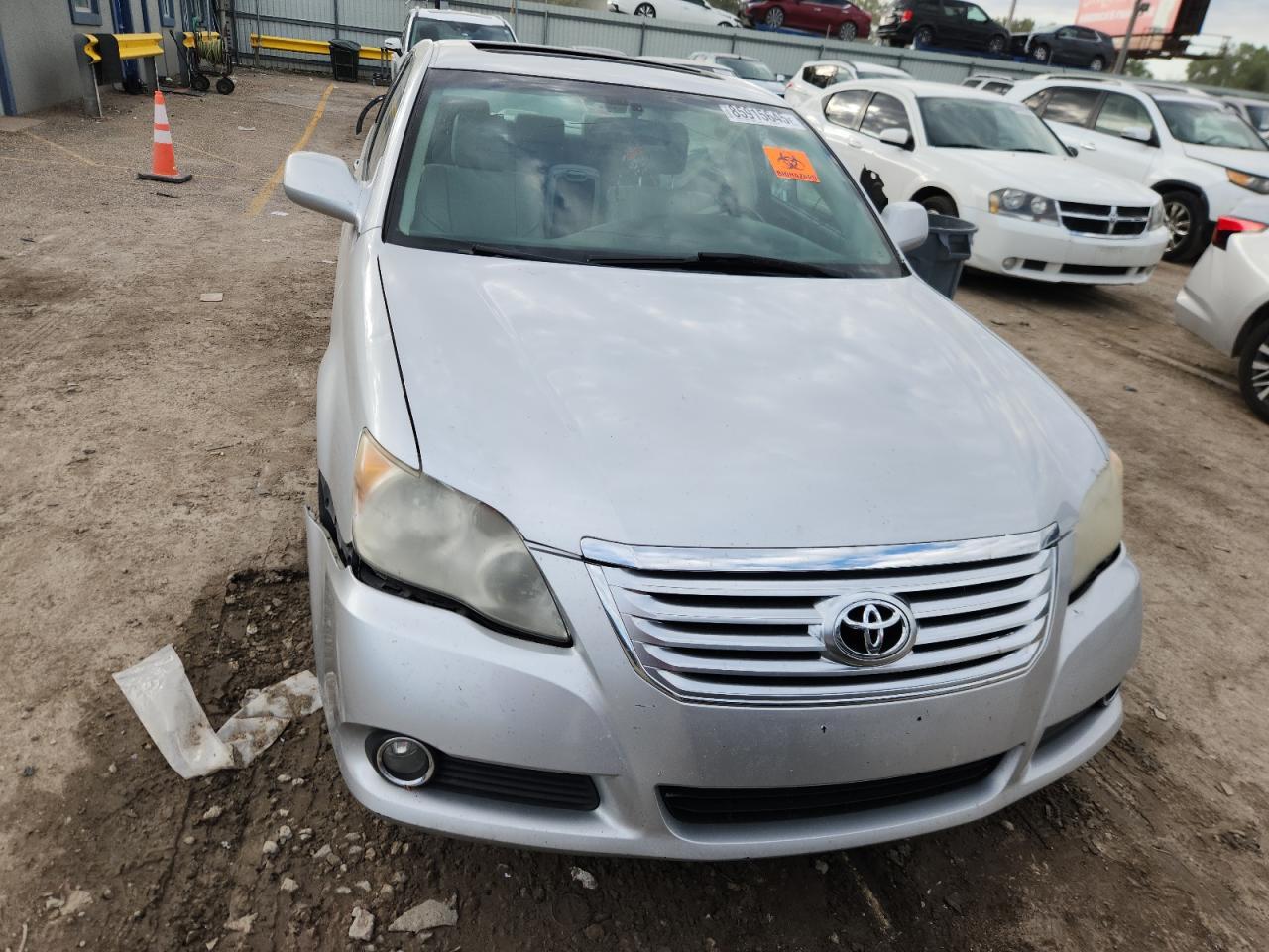 2010 Toyota Avalon Xl - Image 5