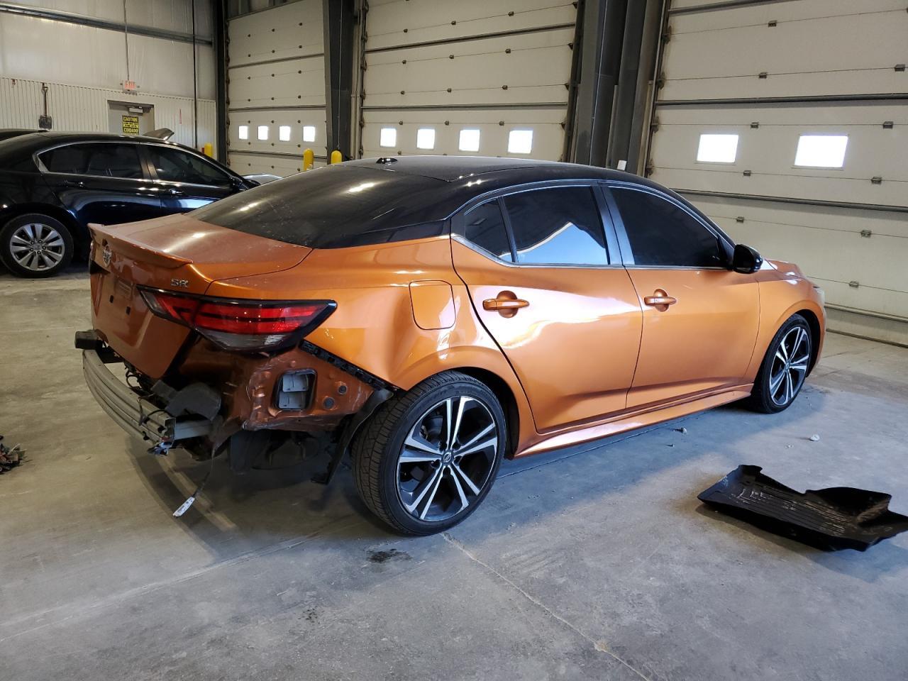 2022 Nissan Sentra Sr - Фото 3
