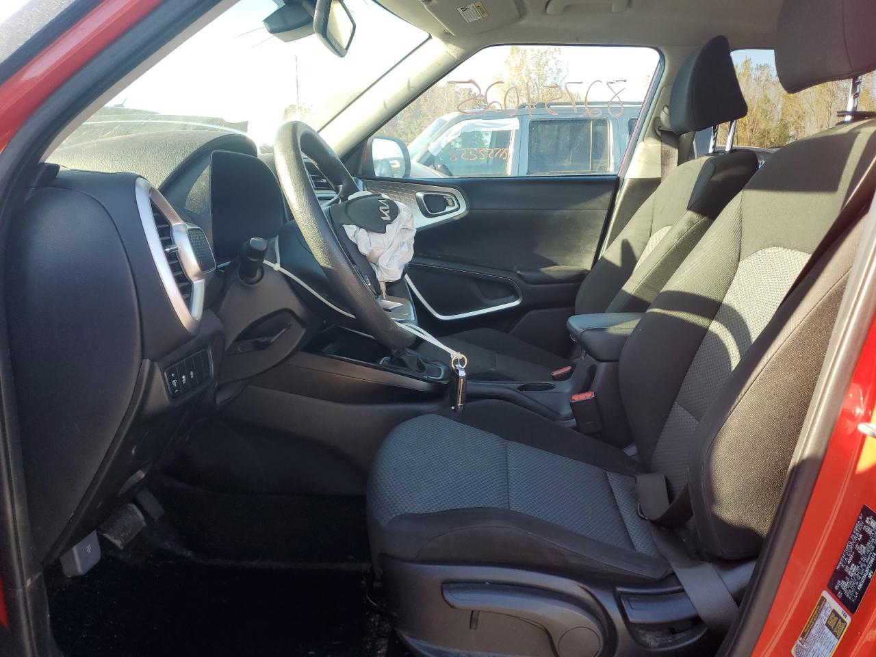 2023 Kia Soul Lx - Image 7