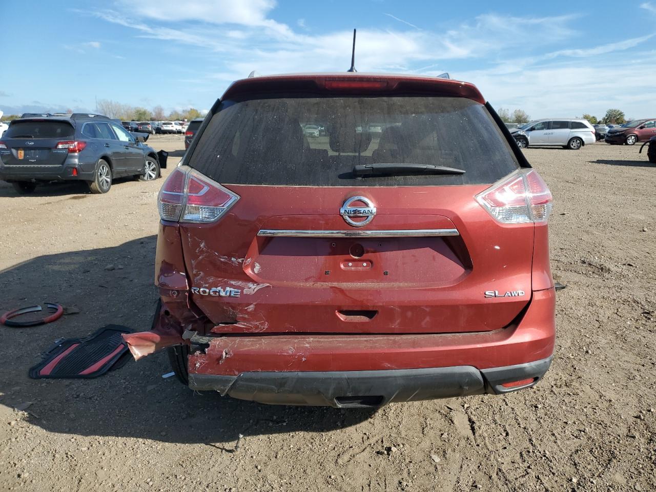 2015 Nissan Rogue S - Фото 6